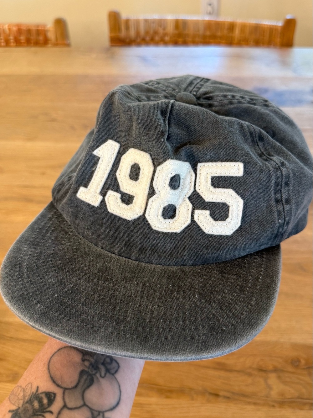 Vintage-Style '1985' Washed Baseball Cap - Charcoal/White